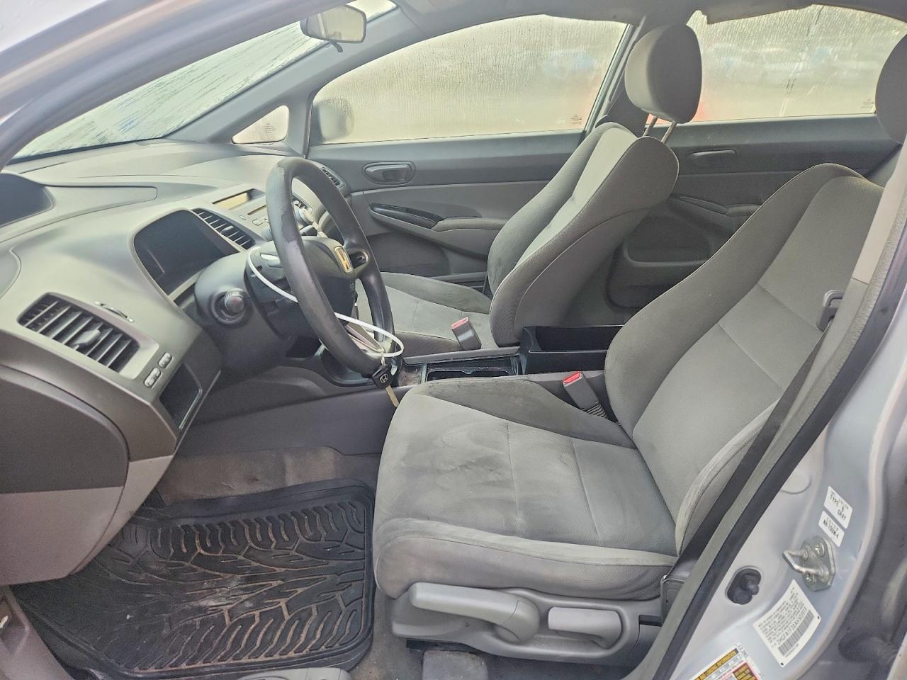 2010 HONDA CIVIC VP photo 7
