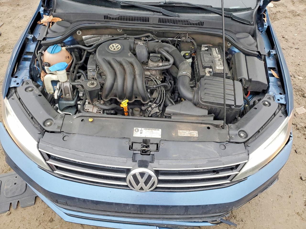 2015 VOLKSWAGEN JETTA BASE photo 11