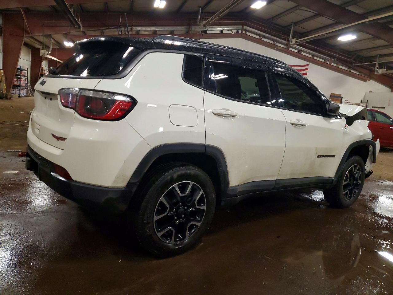 2019 JEEP COMPASS TRAILHAWK photo 7
