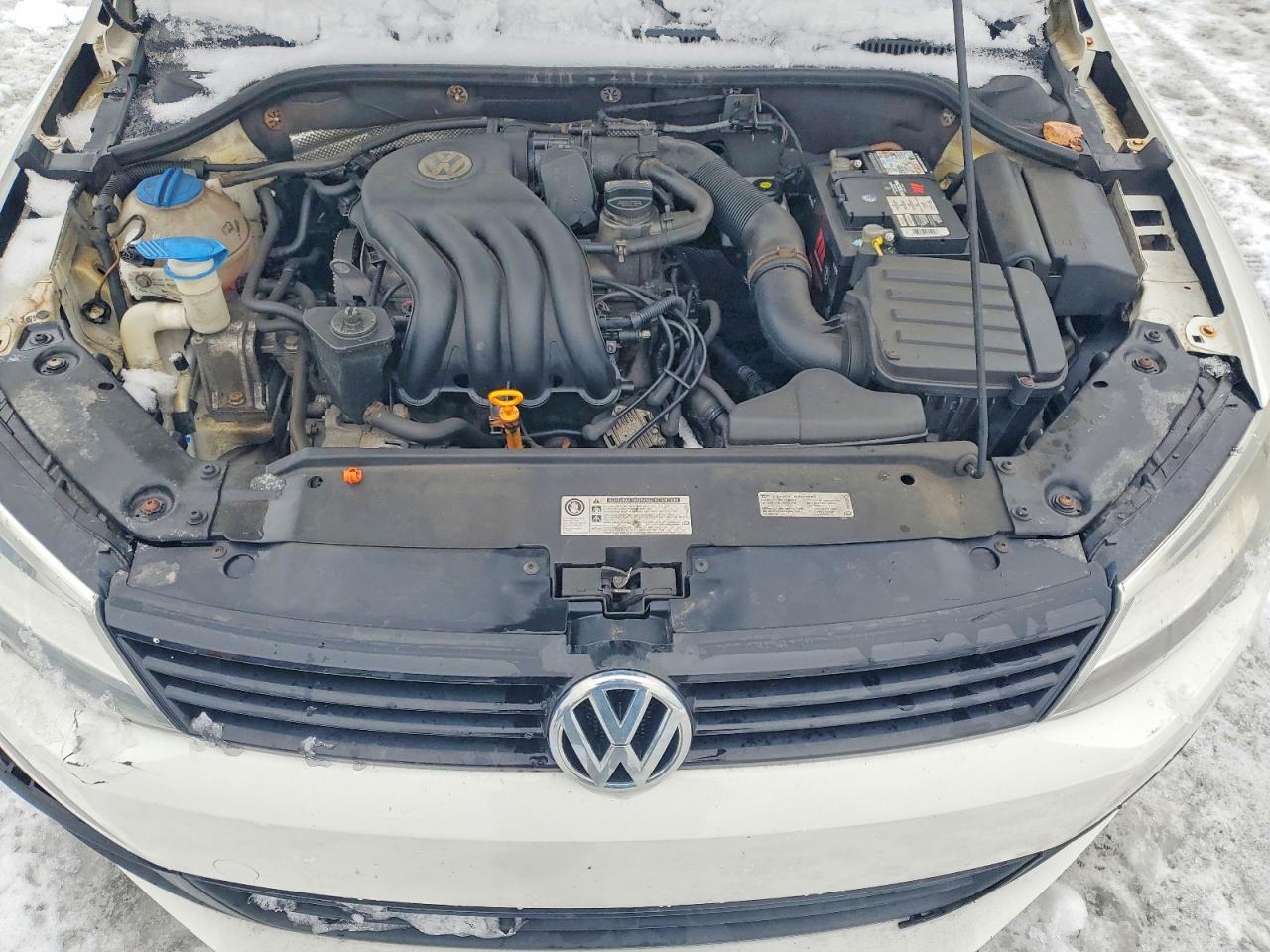 2012 VOLKSWAGEN JETTA BASE photo 11
