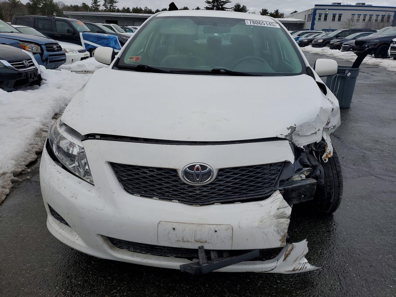 2010 TOYOTA COROLLA photo 13