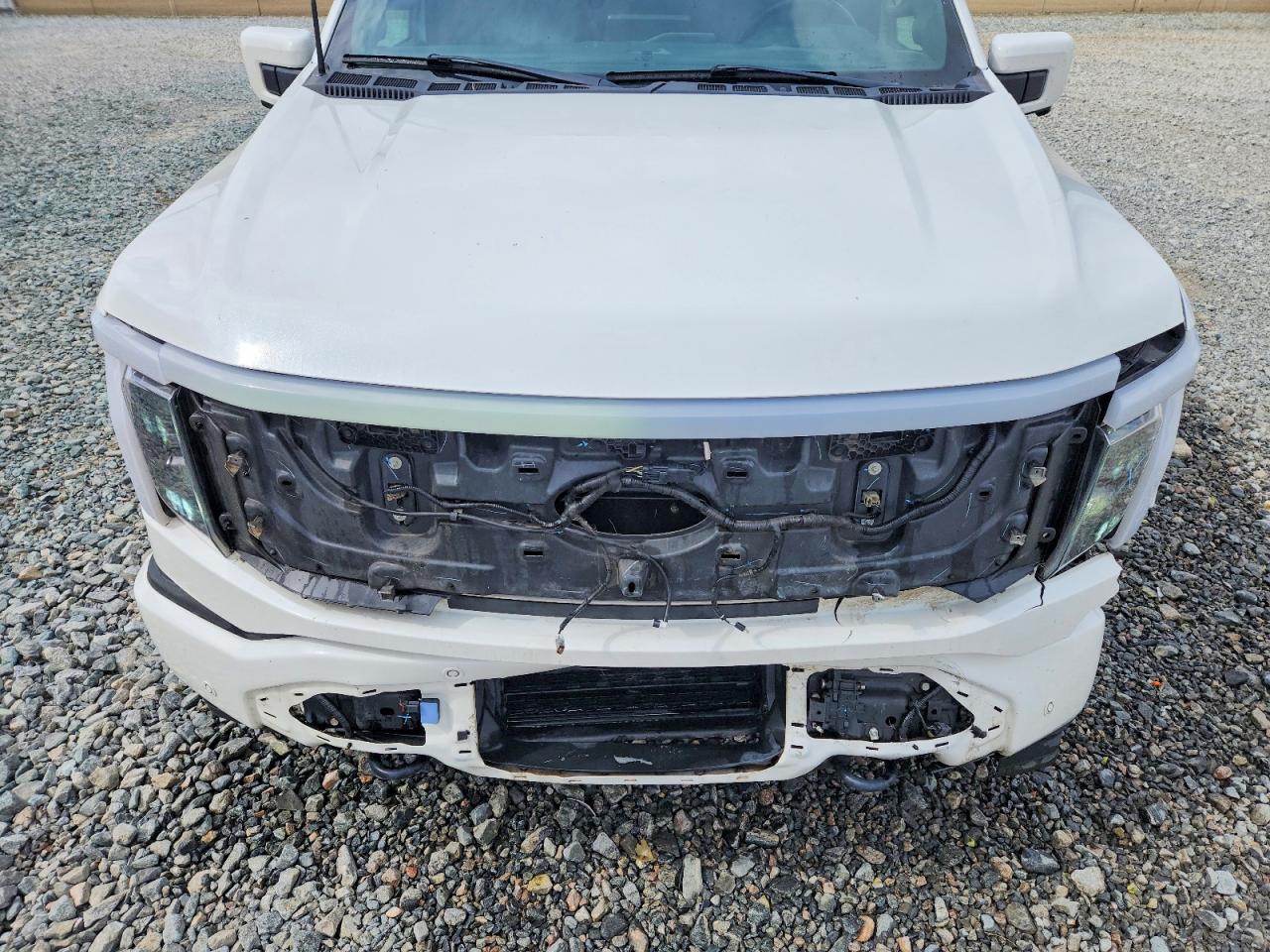 2022 FORD F150 LIGHTNING PRO photo 31