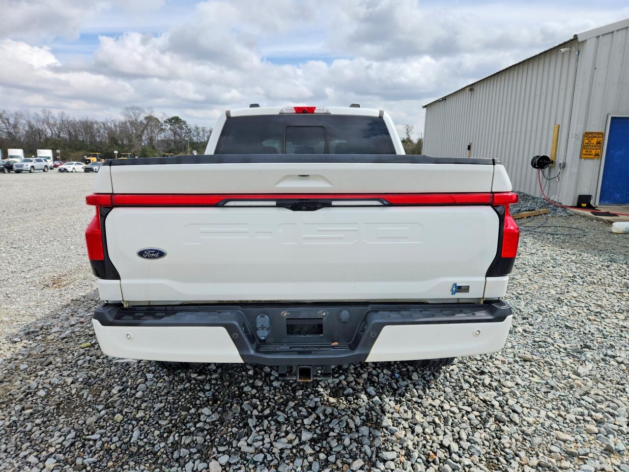 2022 FORD F150 LIGHTNING PRO photo 16