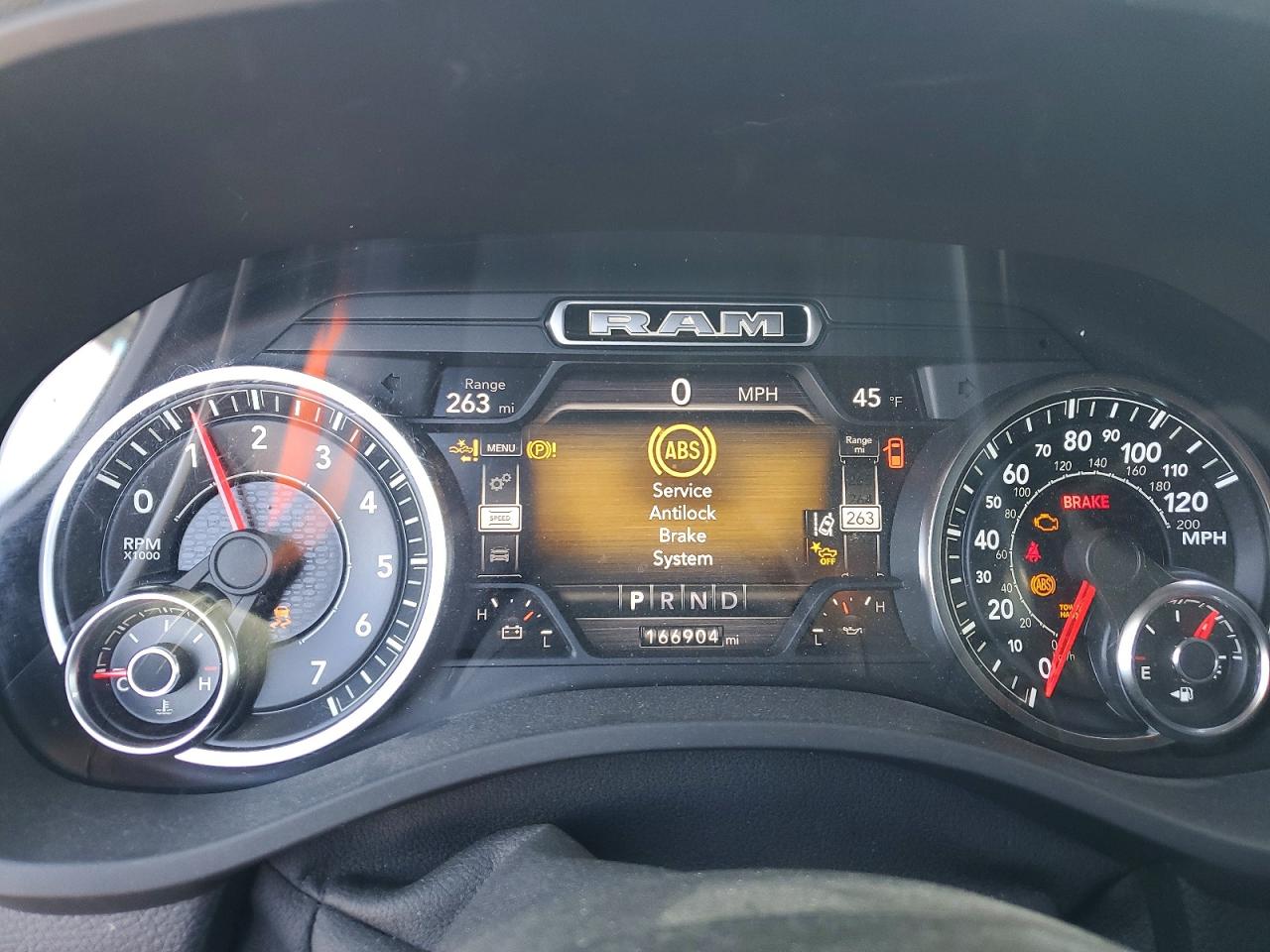 2021 RAM 1500 photo 17