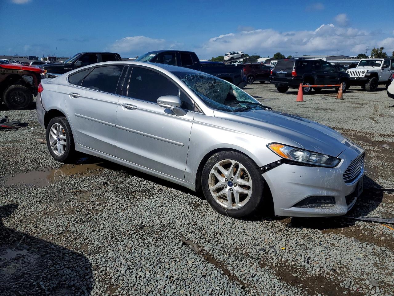 2016 FORD FUSION SE photo 10