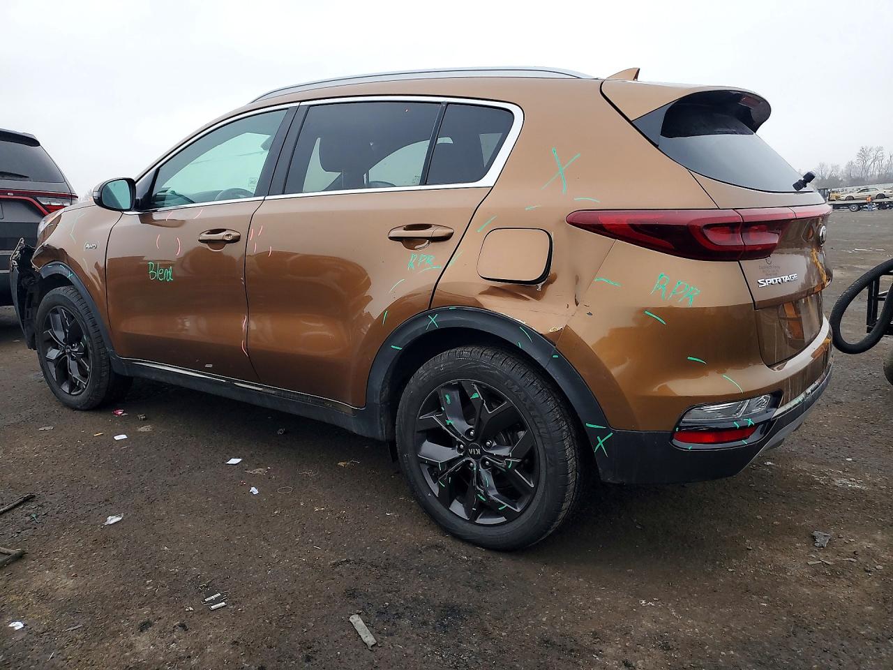 2021 KIA SPORTAGE S photo 3