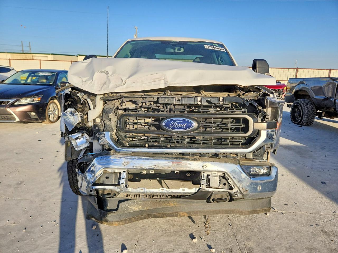 2023 FORD F150 SUPERCREW photo 13