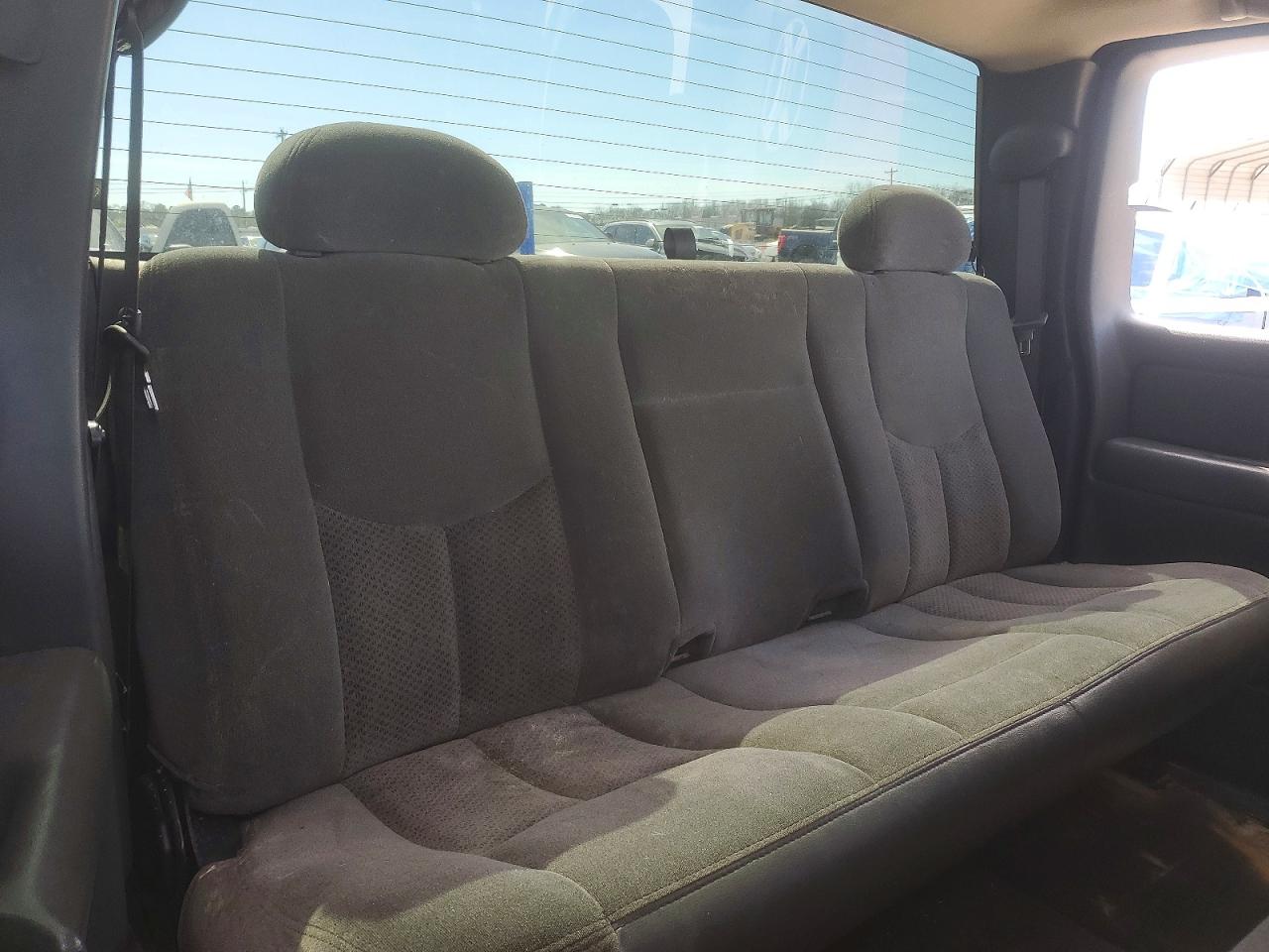 2003 CHEVROLET SILVERADO C1500 photo 19