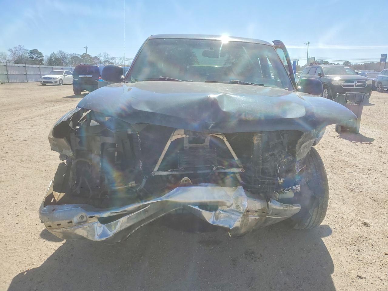 2003 CHEVROLET SILVERADO C1500 photo 9