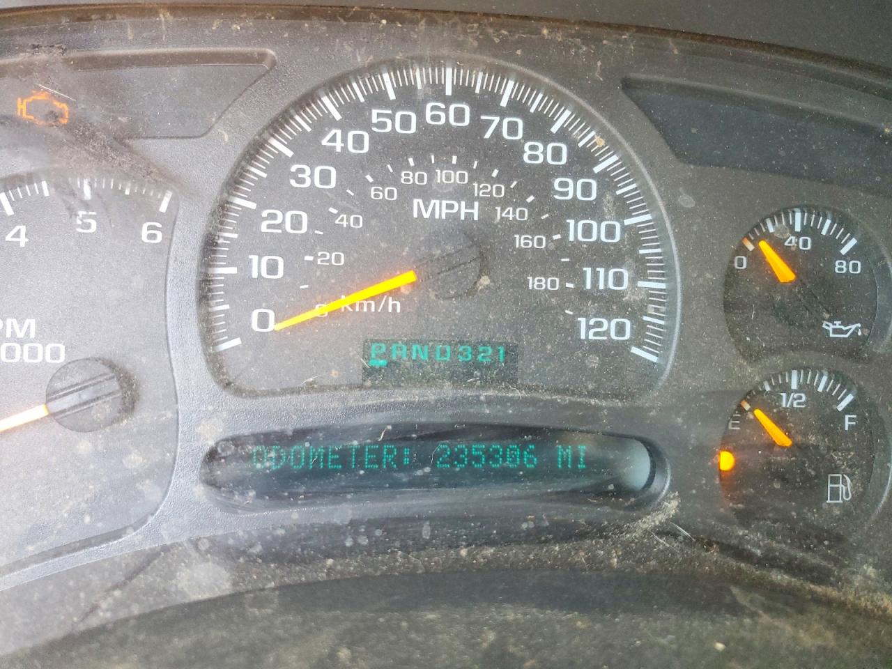 2003 CHEVROLET SILVERADO C1500 photo 17