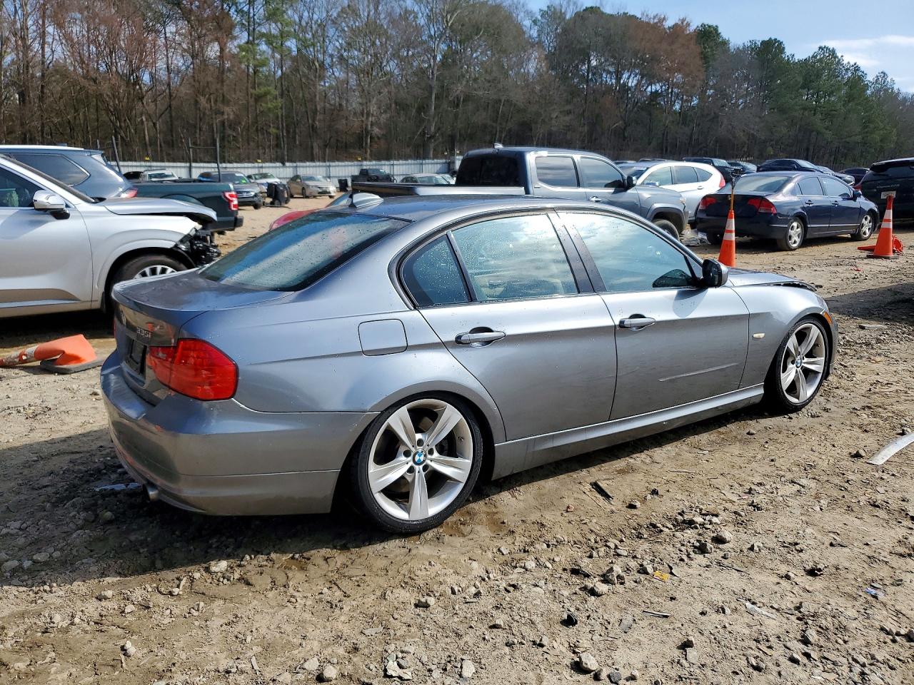 2011 BMW 335 I photo 5