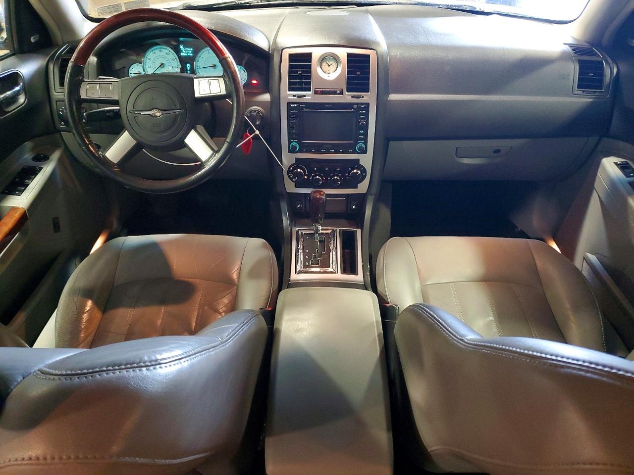 2006 CHRYSLER 300C photo 15