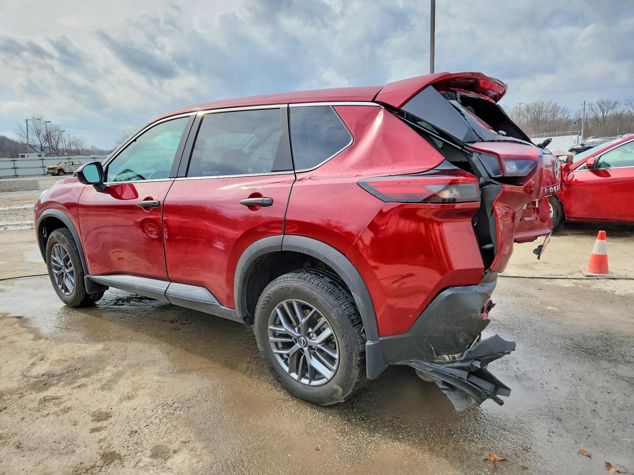 2023 NISSAN ROGUE S photo 3