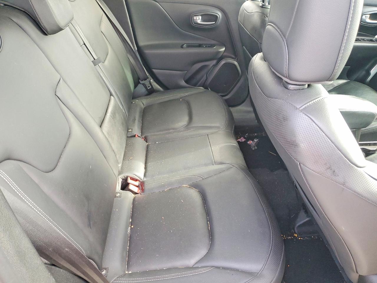 2020 JEEP RENEGADE LIMITED photo 28