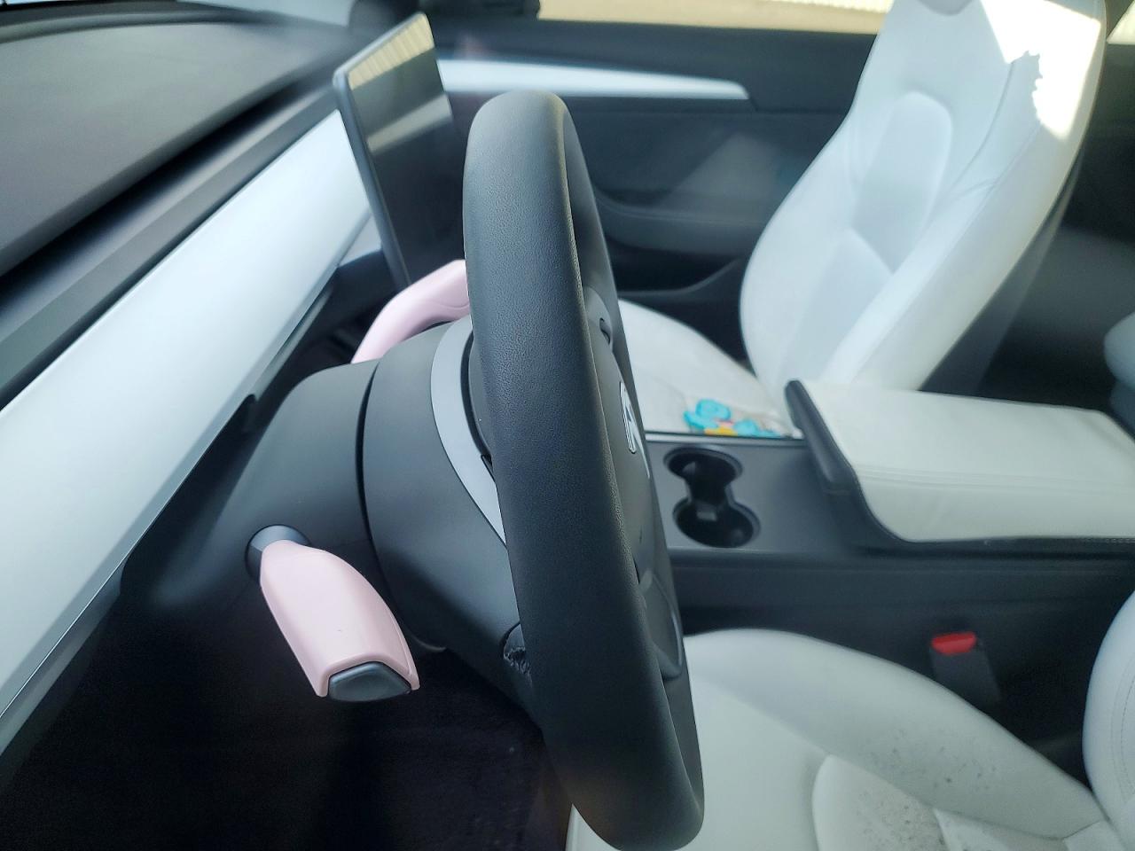 2023 TESLA MODEL 3 photo 9