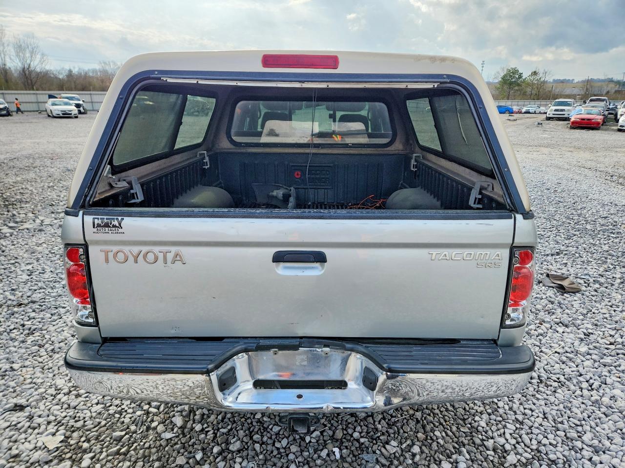 2003 TOYOTA TACOMA BASE photo 6