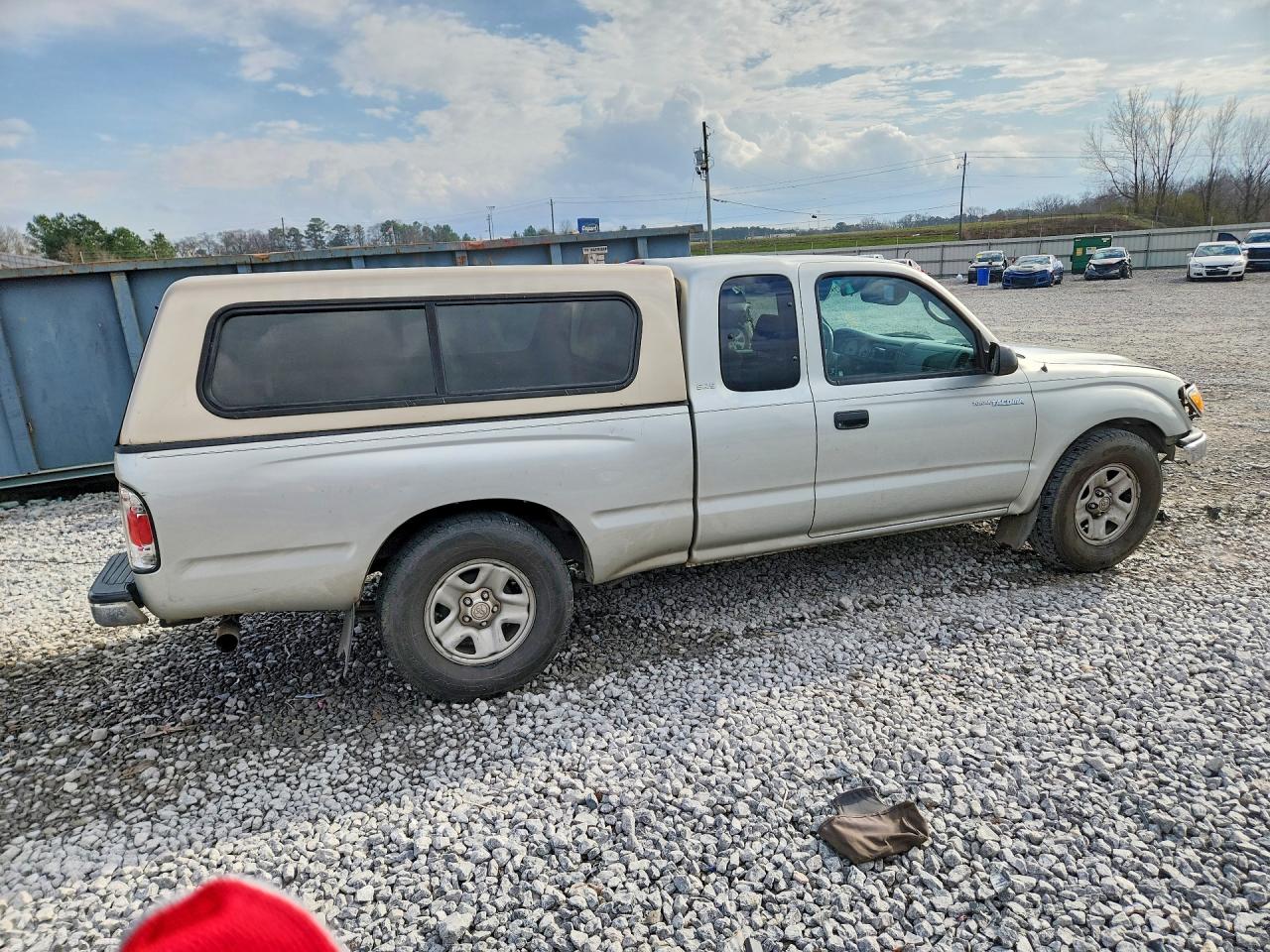 2003 TOYOTA TACOMA BASE photo 3