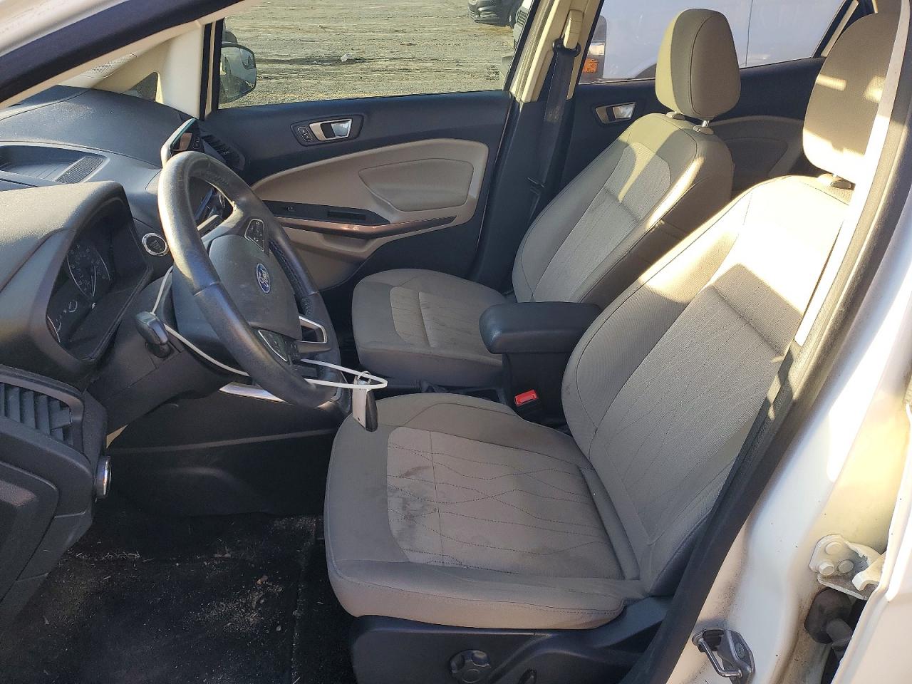 2020 FORD ECOSPORT SE photo 13