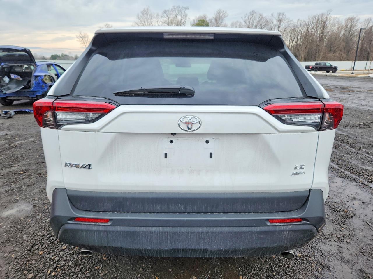 2025 TOYOTA RAV4 LE photo 6