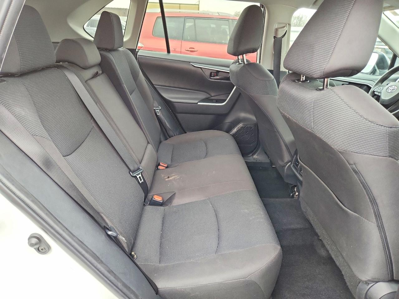 2025 TOYOTA RAV4 LE photo 11