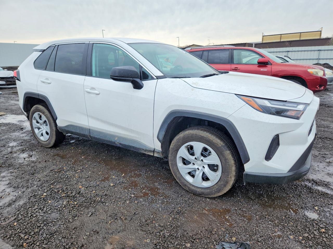 2025 TOYOTA RAV4 LE photo 4