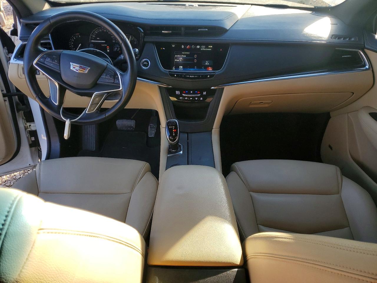 2019 CADILLAC XT5 photo 8
