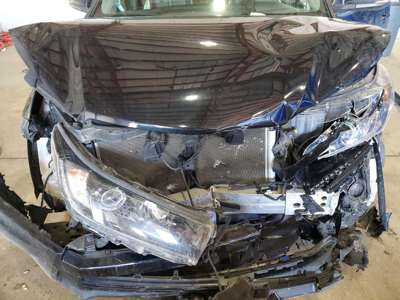 2019 TOYOTA HIGHLANDER SE photo 34