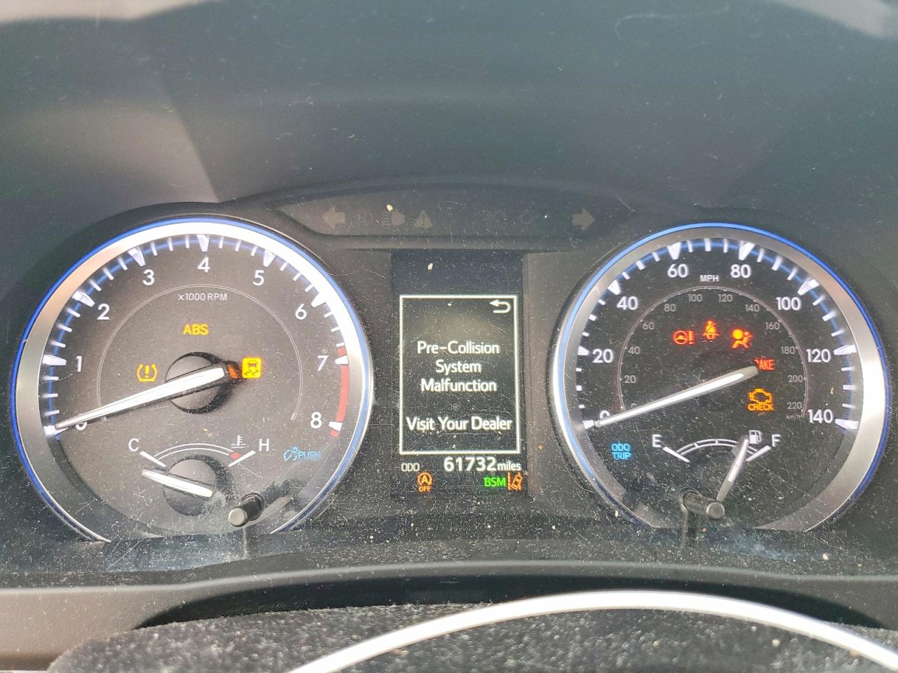 2019 TOYOTA HIGHLANDER SE photo 25