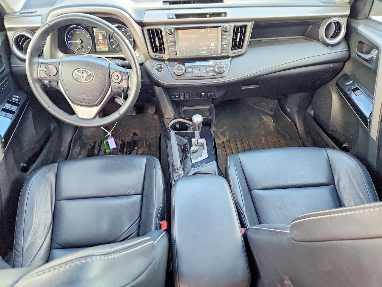 2016 TOYOTA RAV4 photo 15