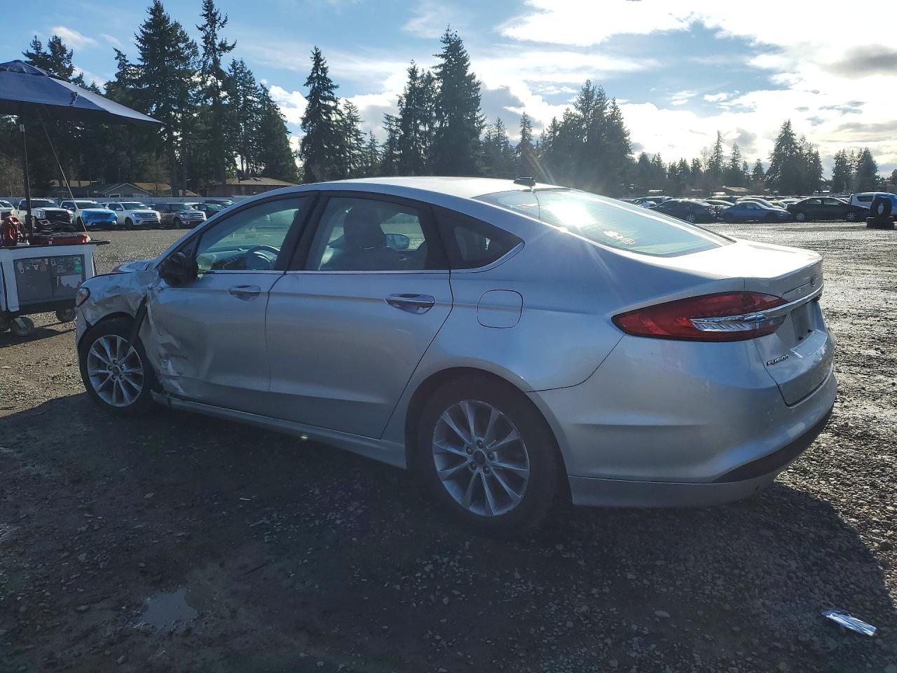 2017 FORD FUSION SE HYBRID photo 2