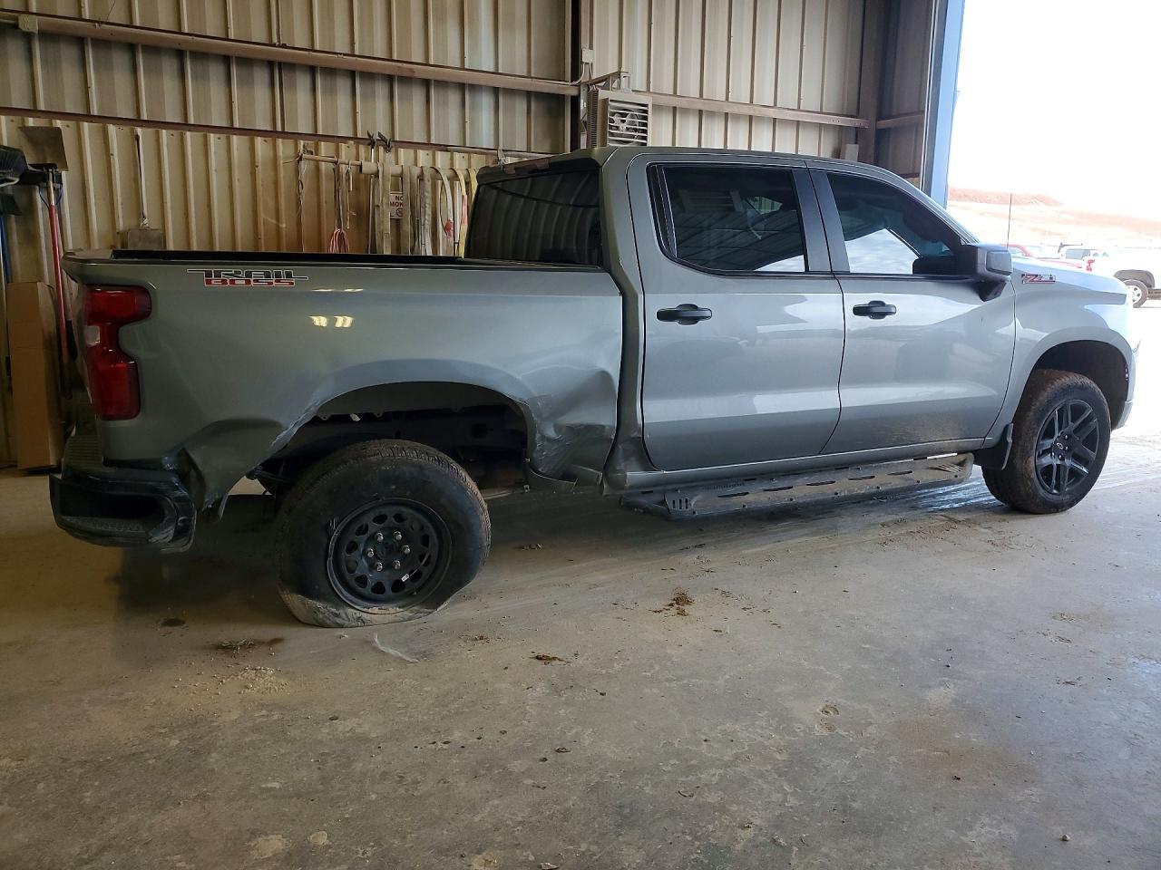 2024 CHEVROLET SILVERADO K1500 TRAIL BOSS CUSTOM photo 5