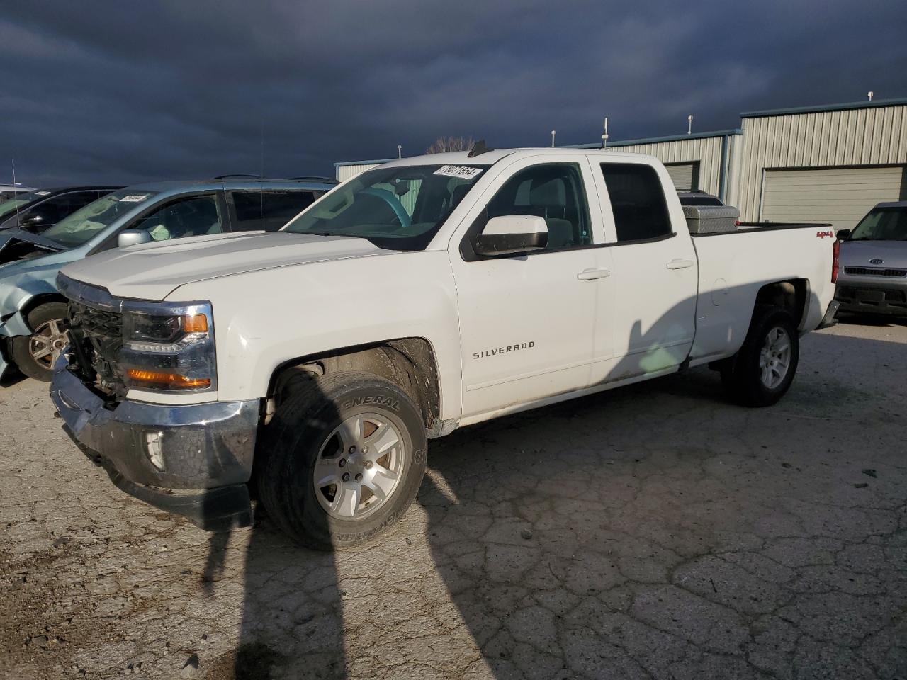 2016 CHEVROLET SILVERADO
