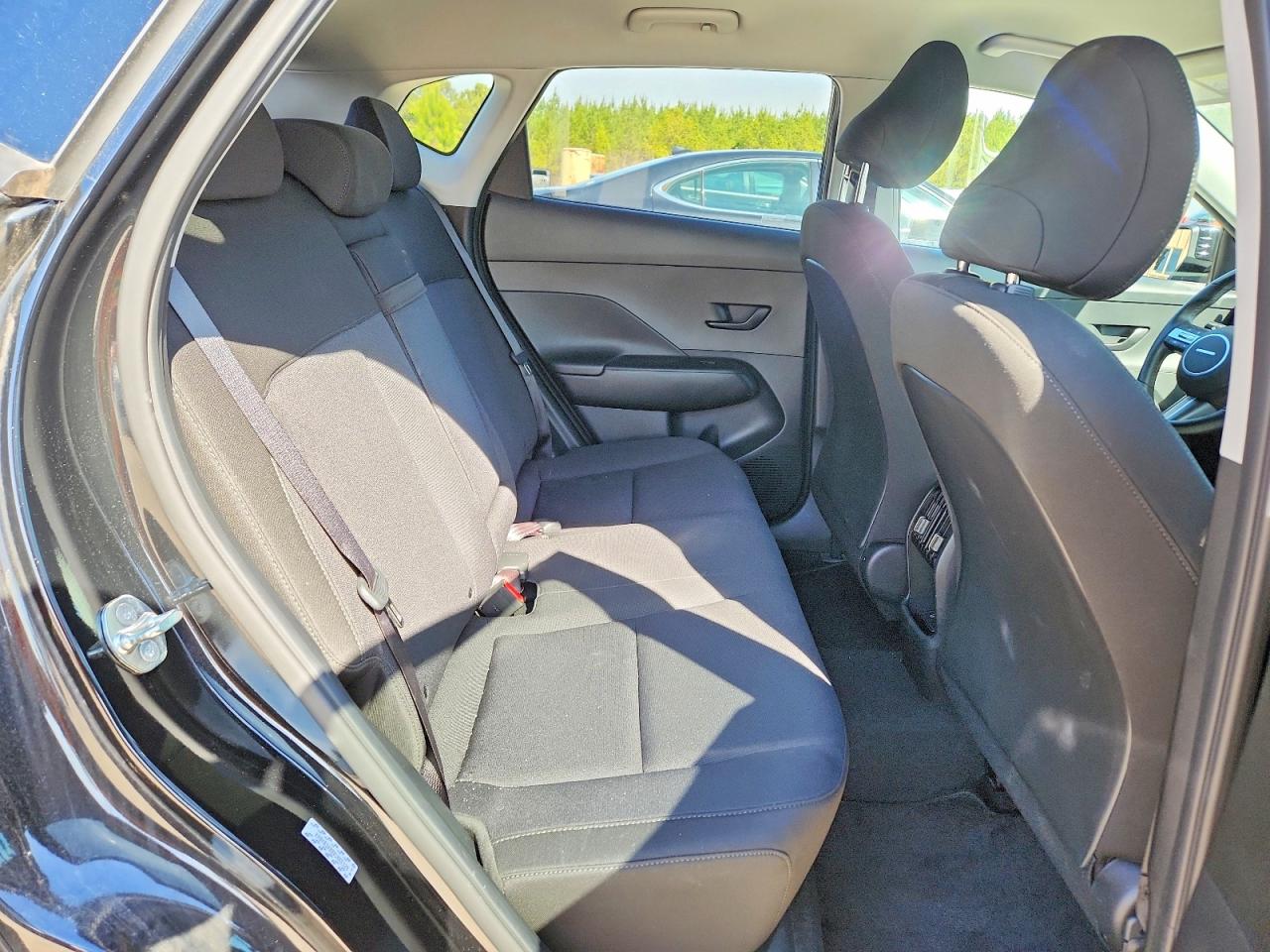 2024 HYUNDAI KONA SEL photo 11