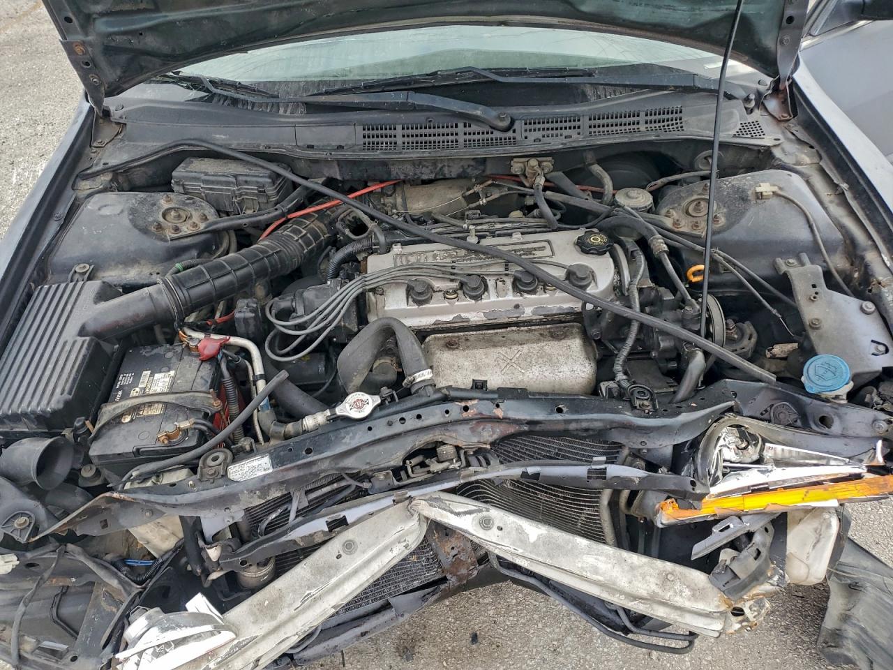 2002 HONDA ACCORD LX photo 31