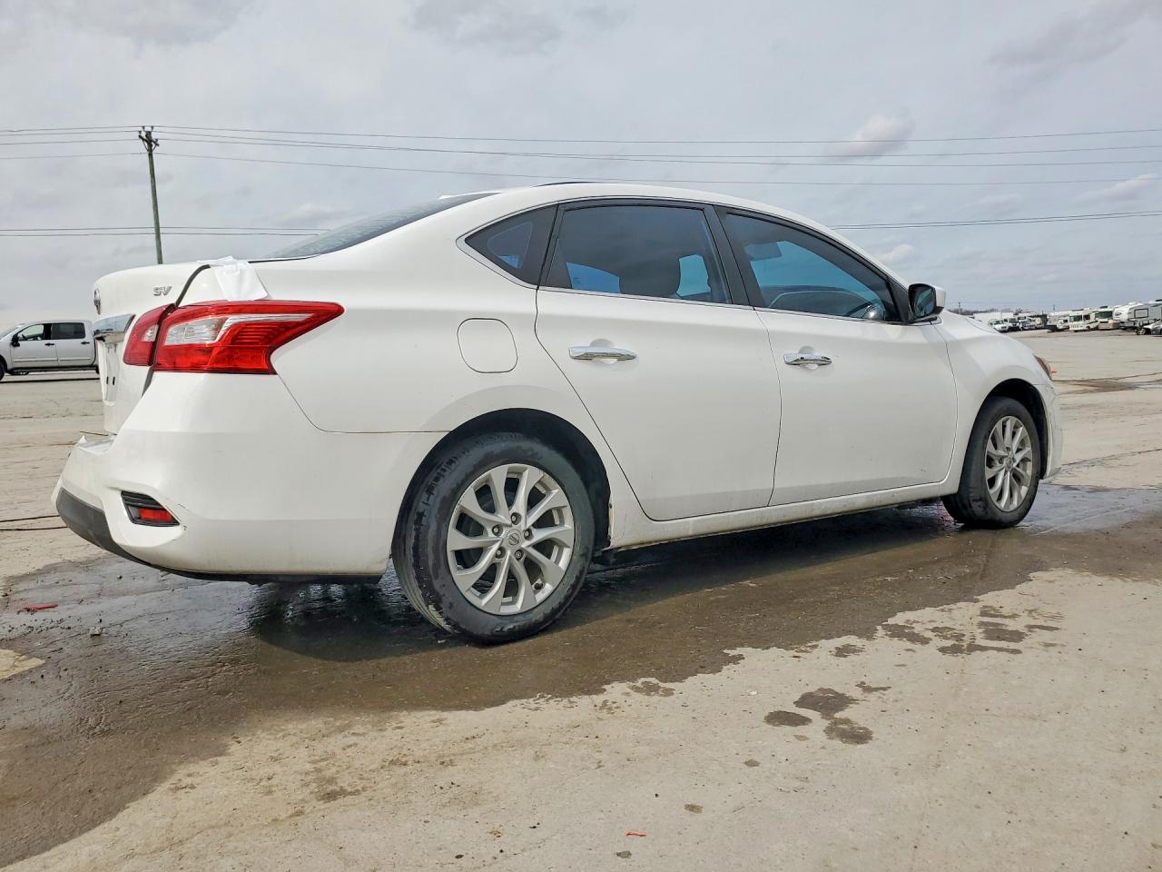 2019 NISSAN SENTRA SV photo 3