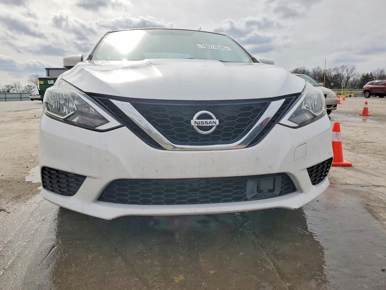 2019 NISSAN SENTRA SV photo 5