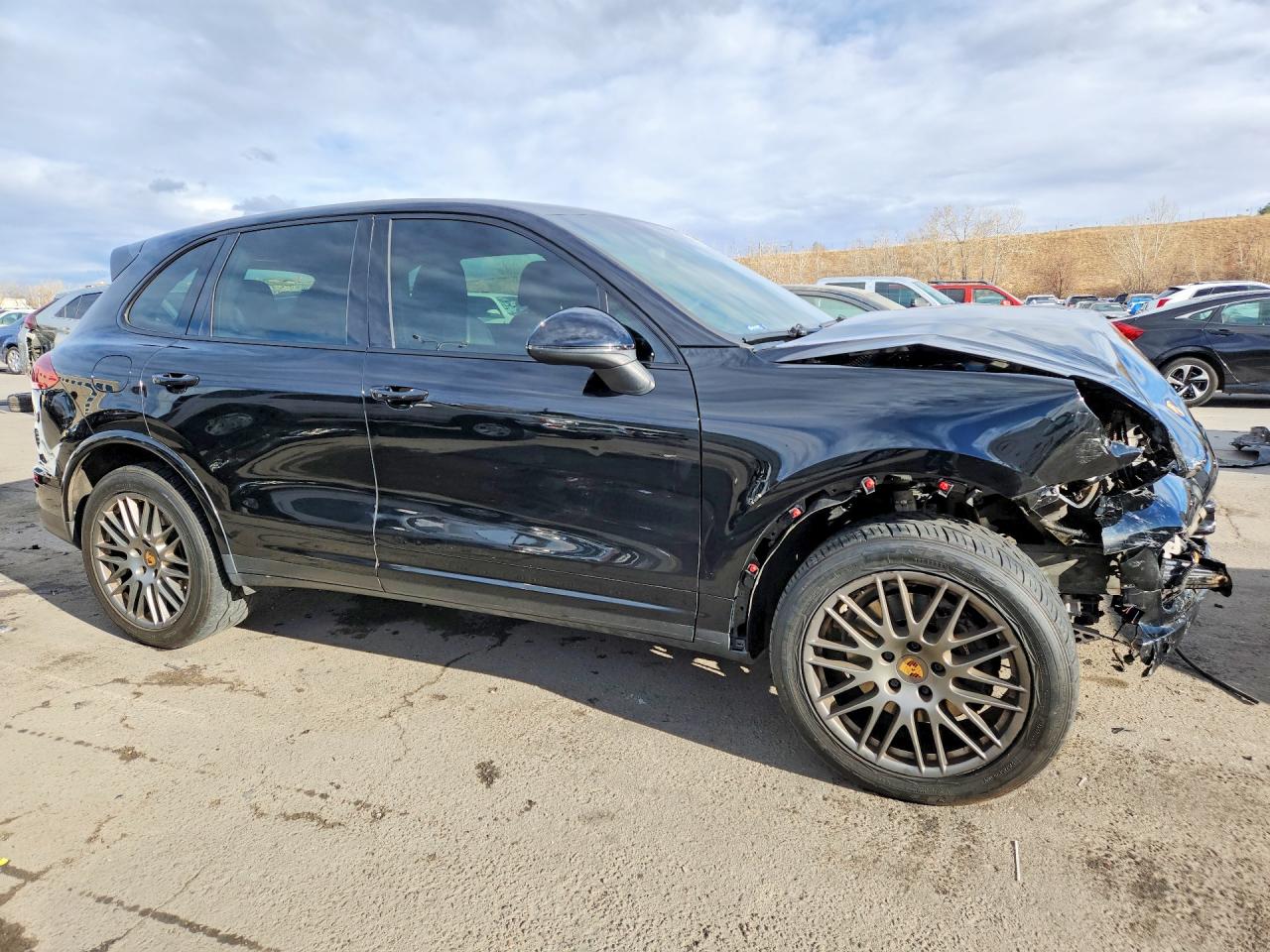 2018 PORSCHE CAYENNE photo 4