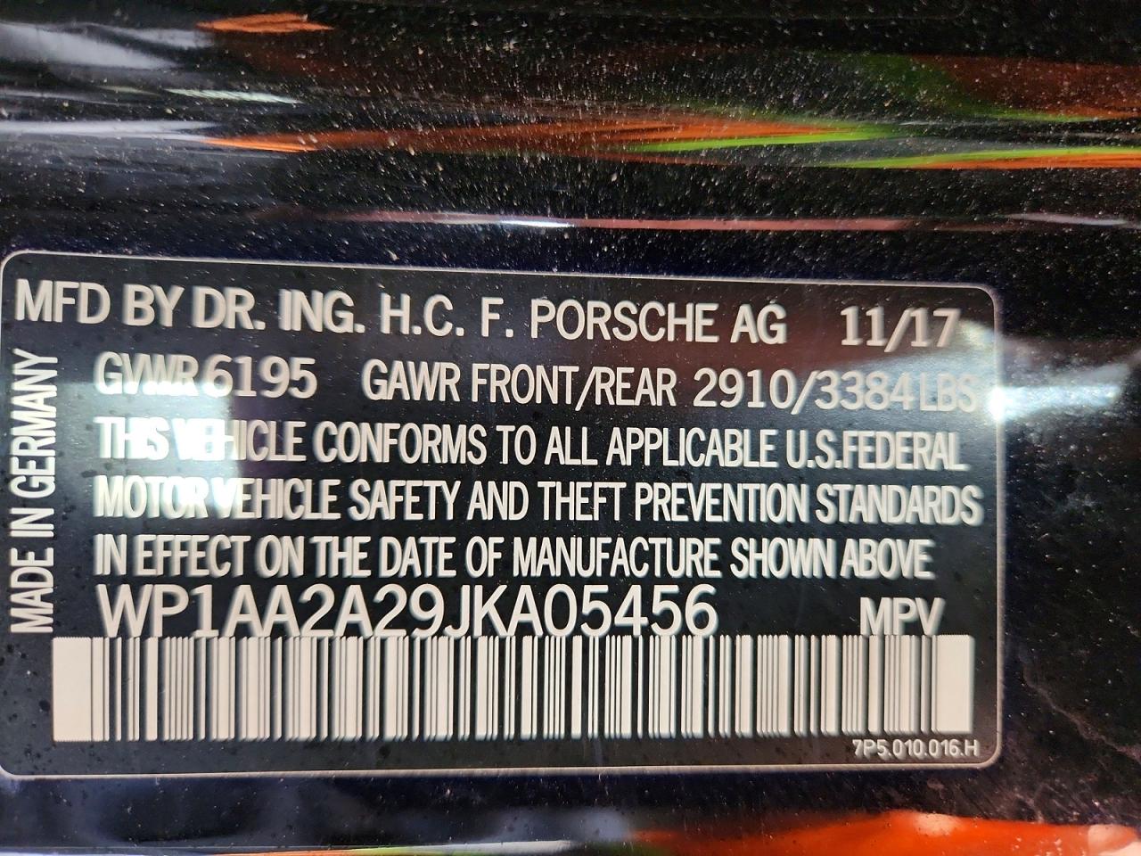 2018 PORSCHE CAYENNE photo 14