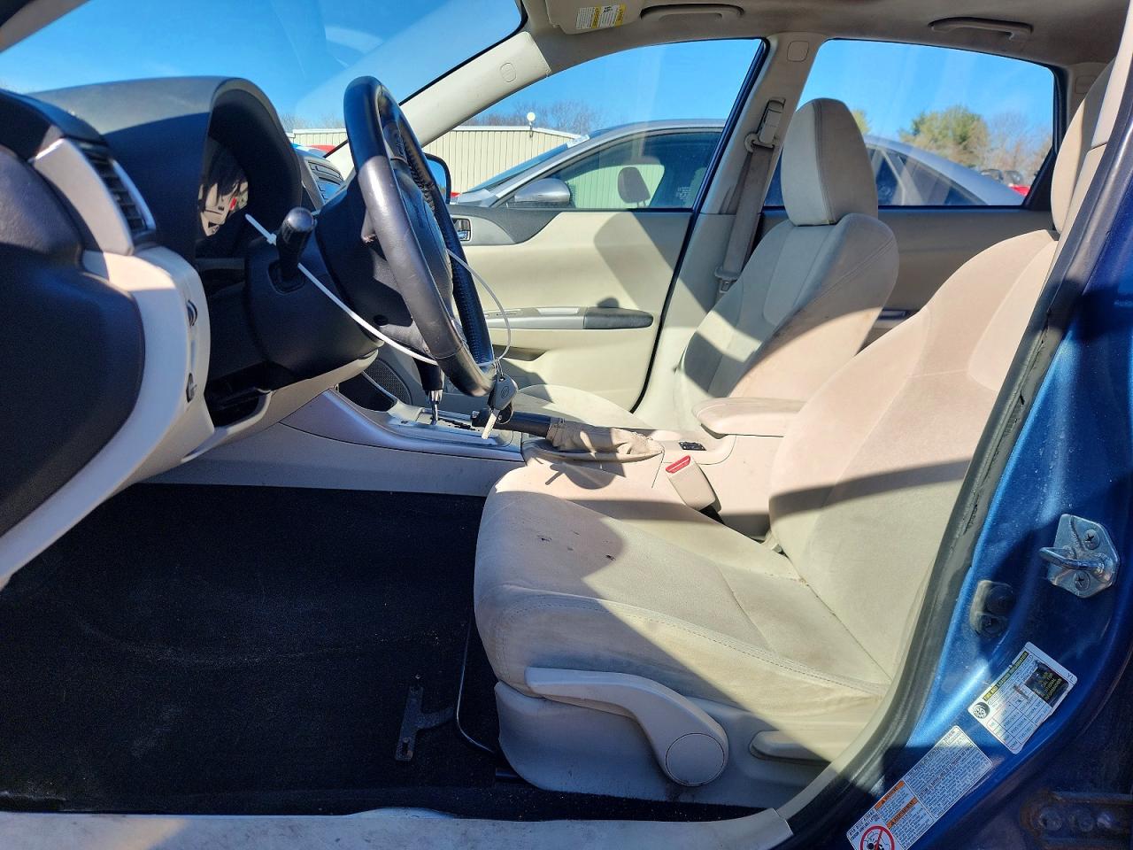 2010 SUBARU IMPREZA 2.5I PREMIUM photo 7