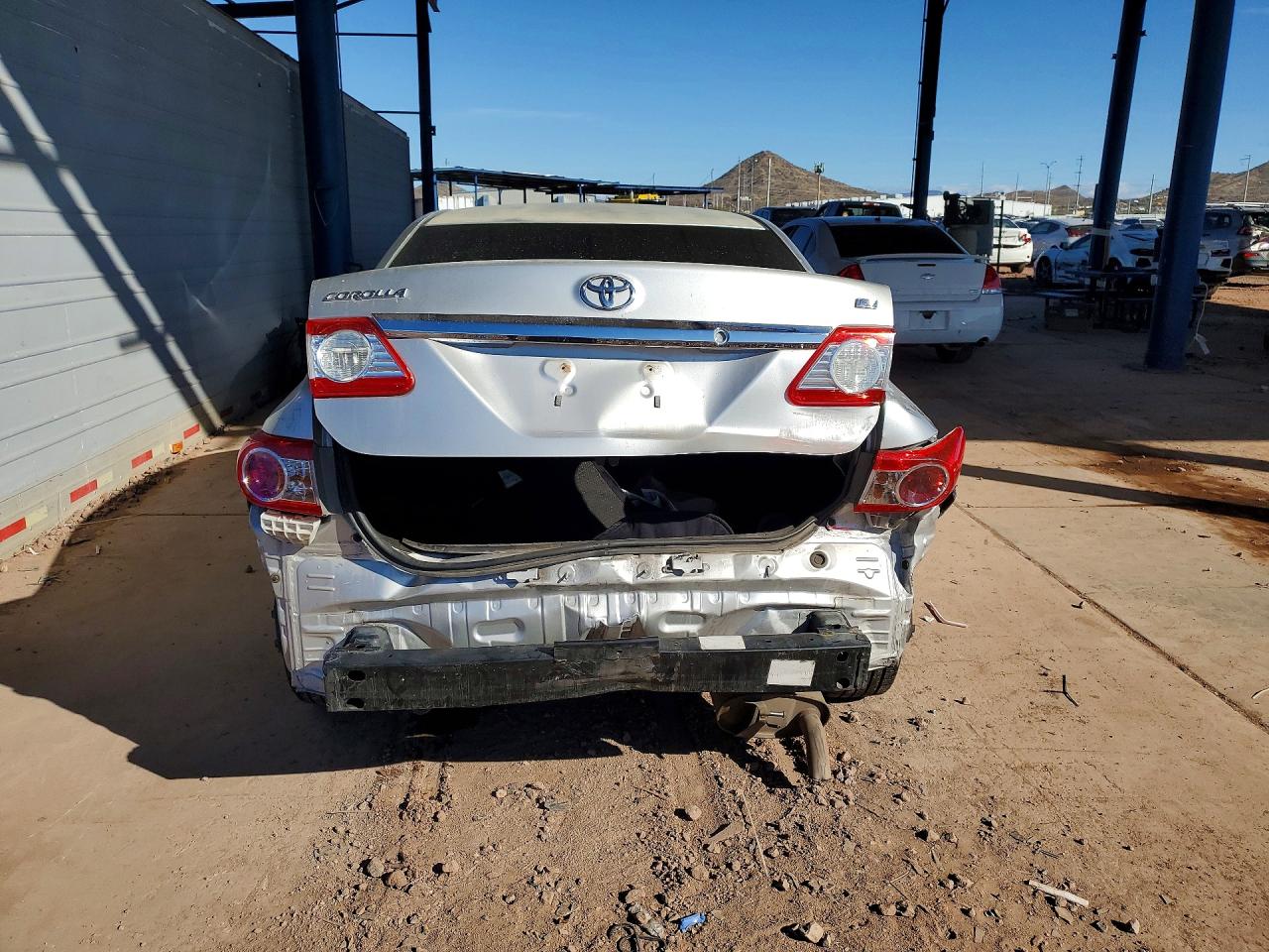 2012 TOYOTA COROLLA BASE photo 11