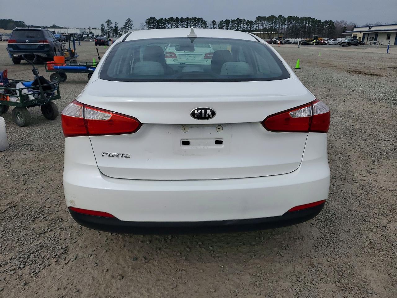 2014 KIA FORTE LX photo 6