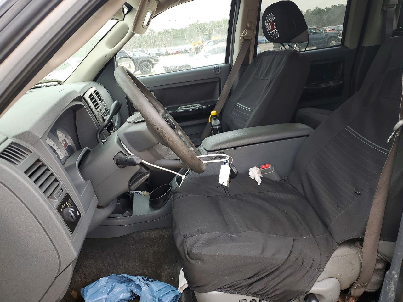 2005 DODGE DAKOTA QUAD SLT photo 19