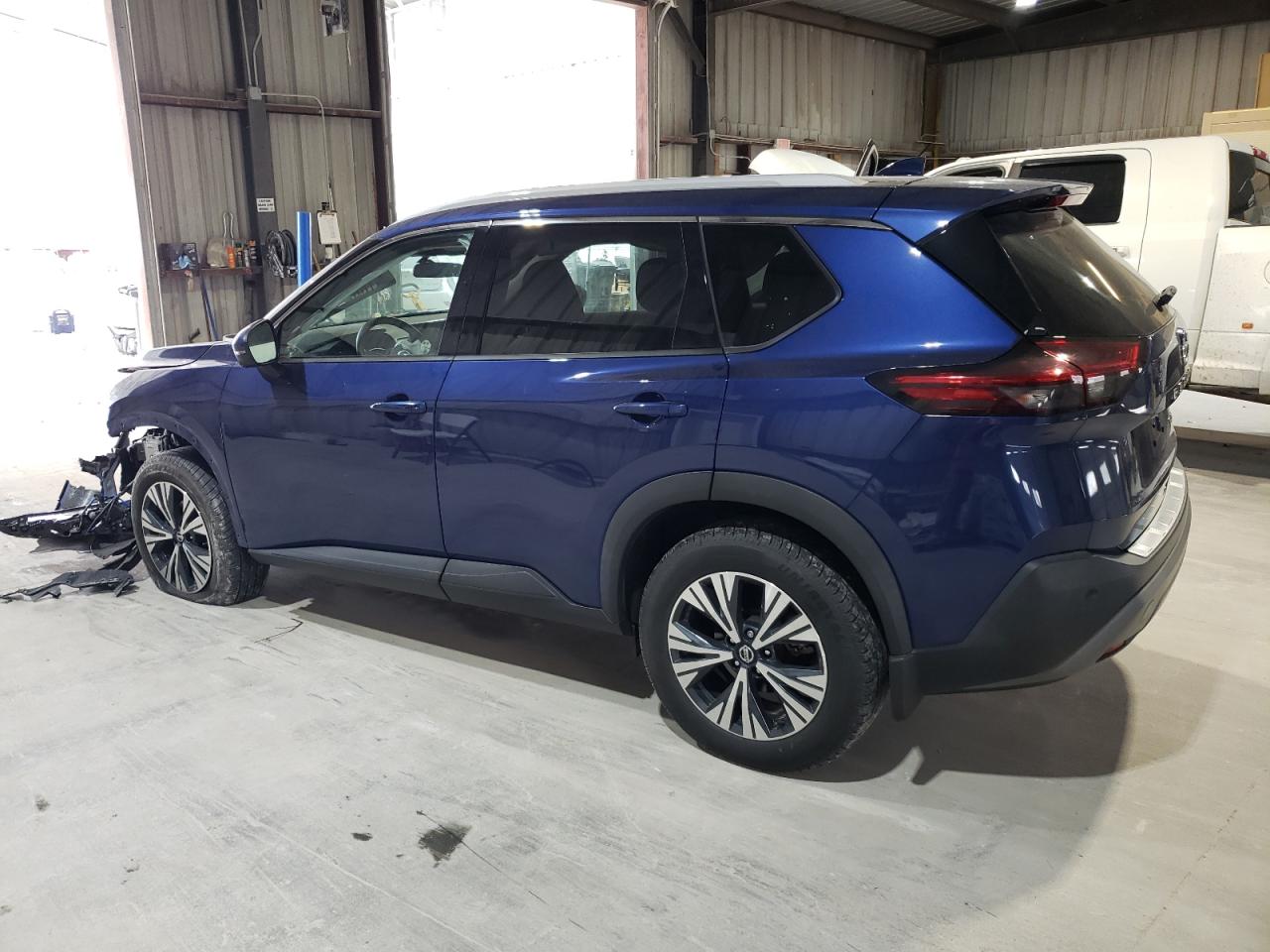 2021 NISSAN ROGUE SV photo 2