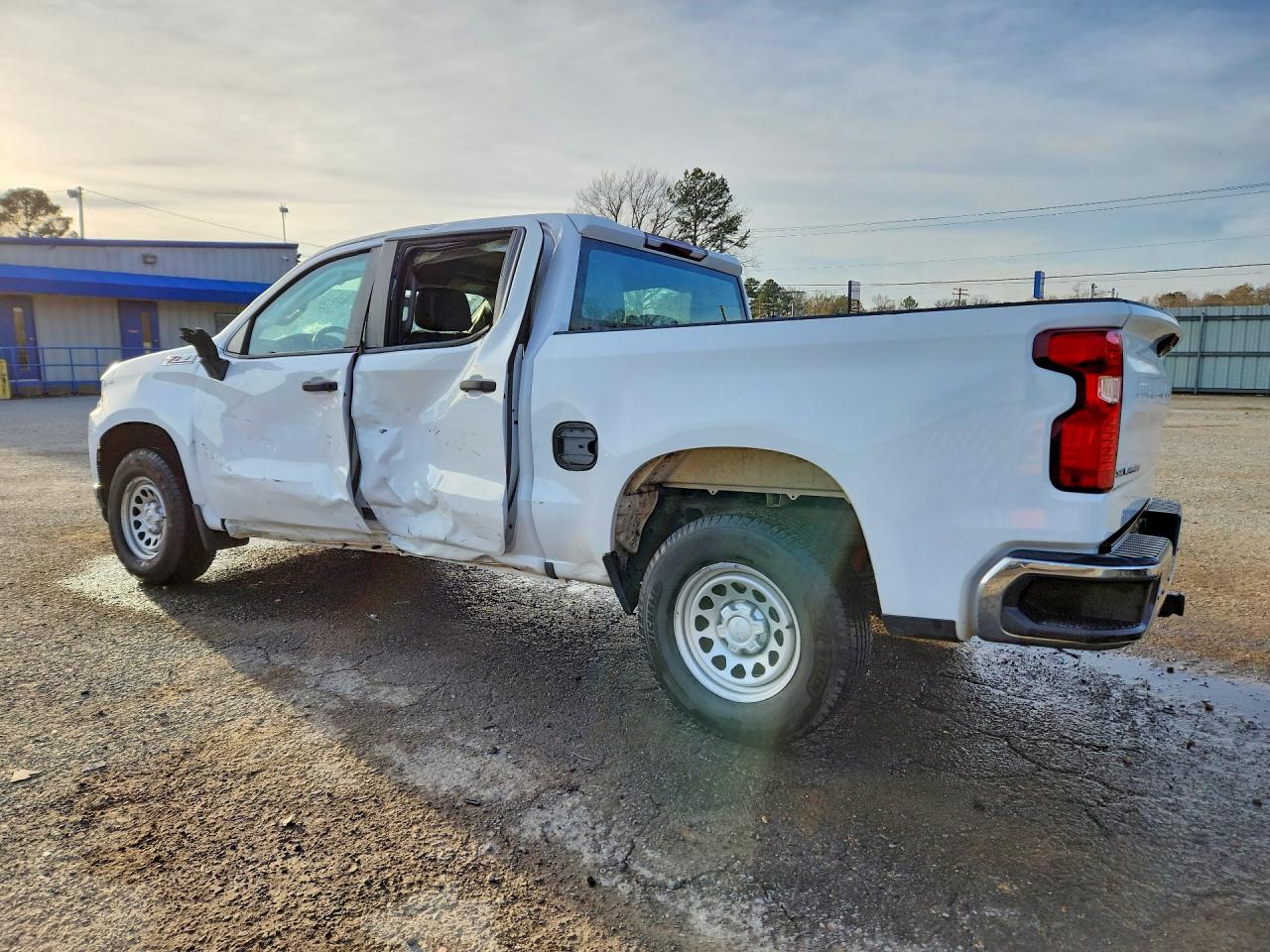 2020 CHEVROLET SILVERADO K1500 photo 4