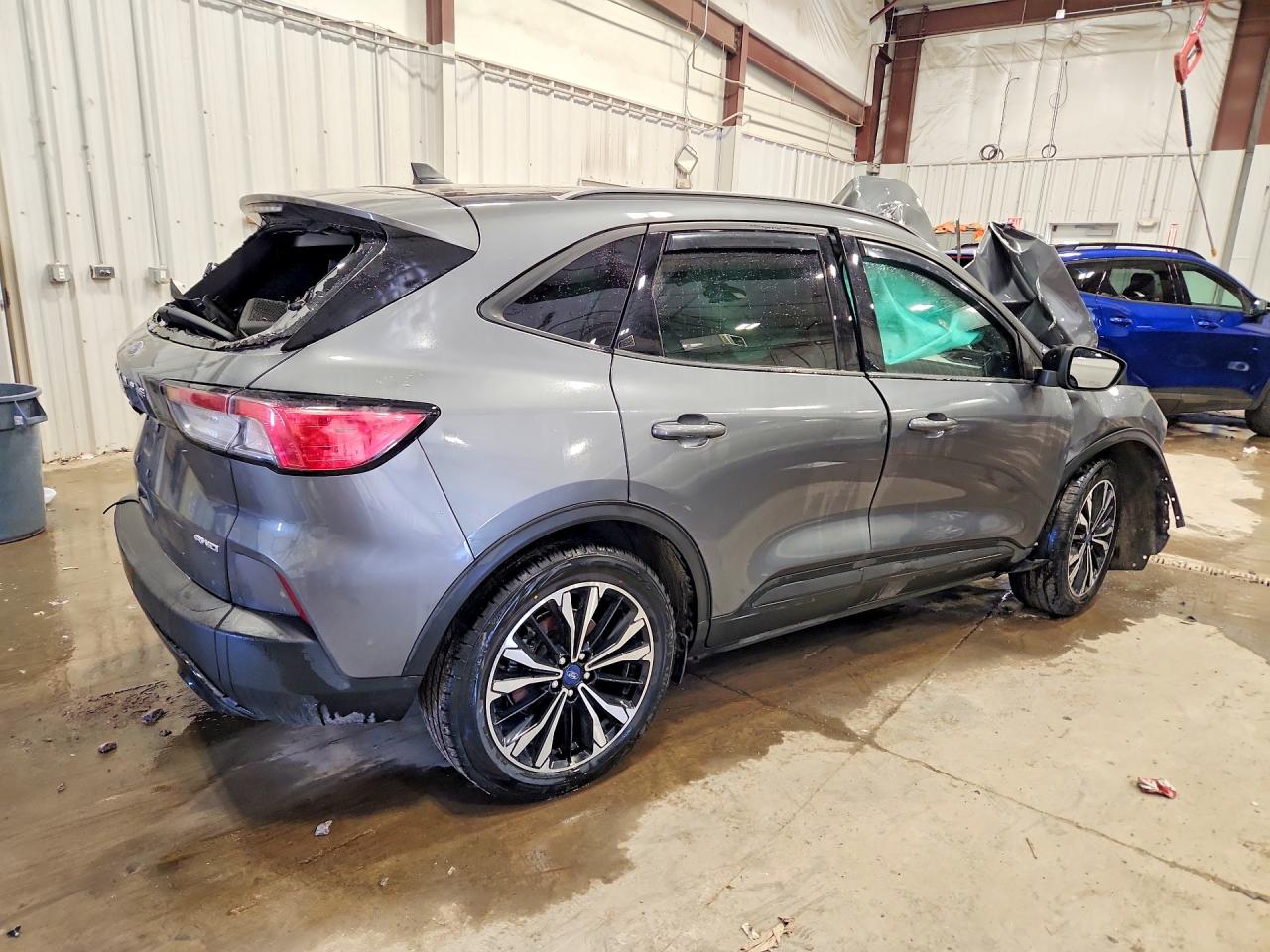 2022 FORD ESCAPE SE photo 5