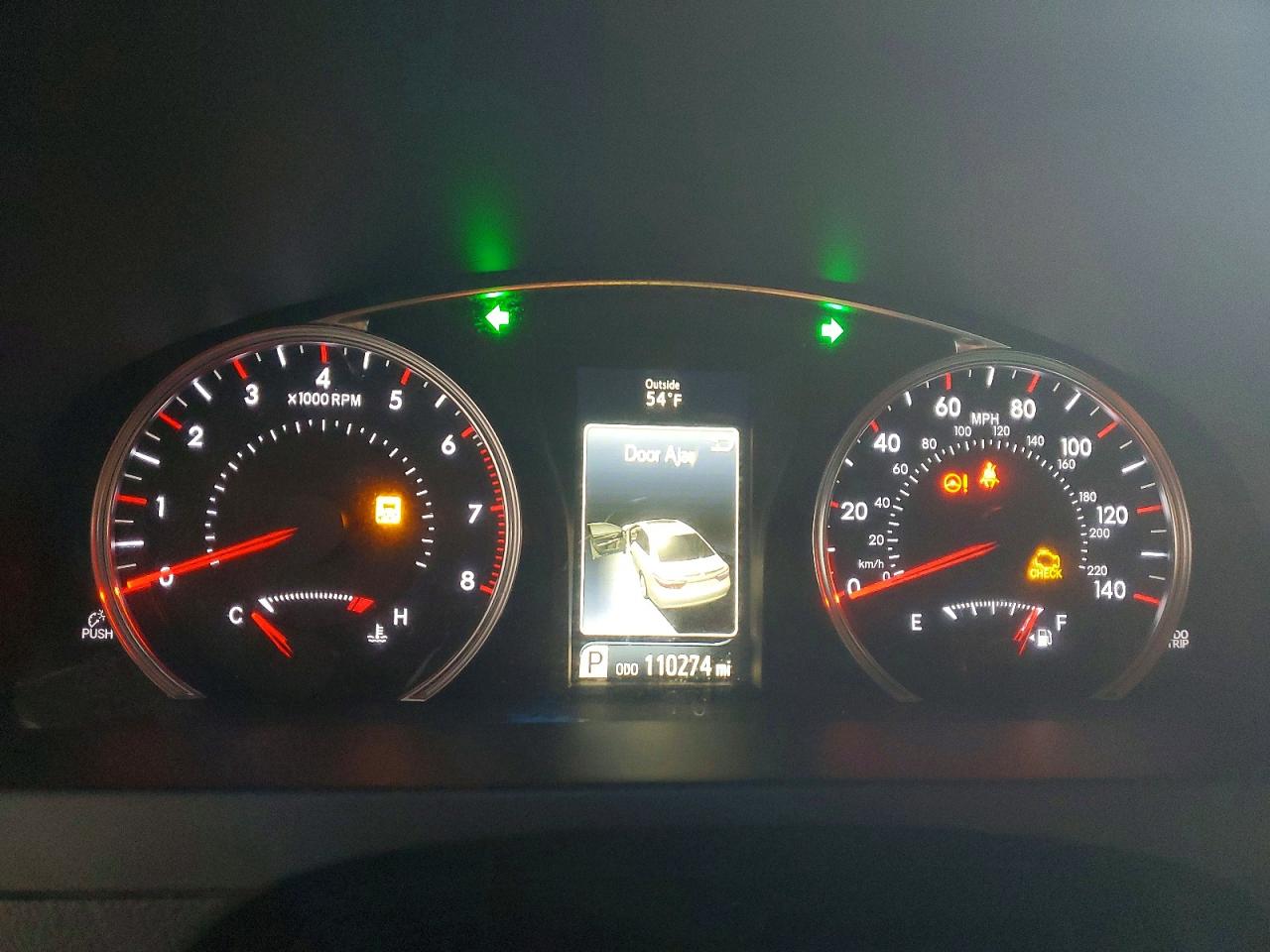 2015 TOYOTA CAMRY SE photo 25