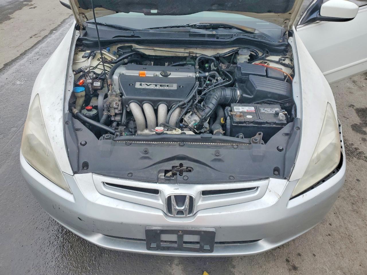 2003 HONDA ACCORD LX photo 11