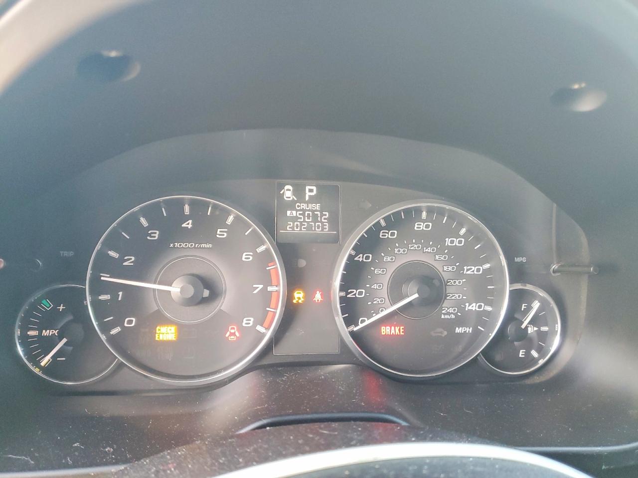 2011 SUBARU OUTBACK 2.5I LIMITED photo 17