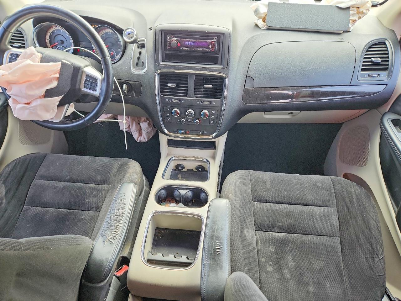 2015 DODGE GRAND CARAVAN SXT photo 15