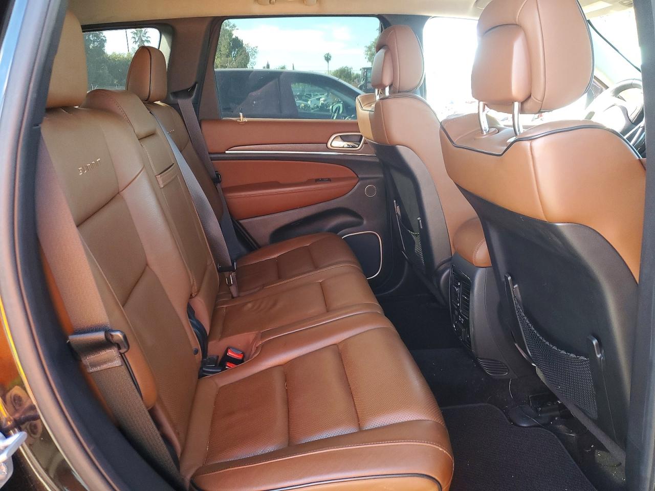 2015 JEEP GRAND CHEROKEE SUMMIT photo 11